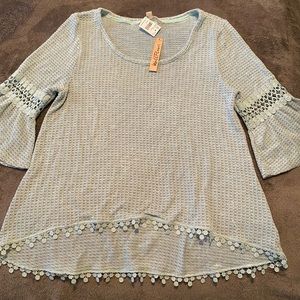 Wallflower belle sleeve shirt new with tags